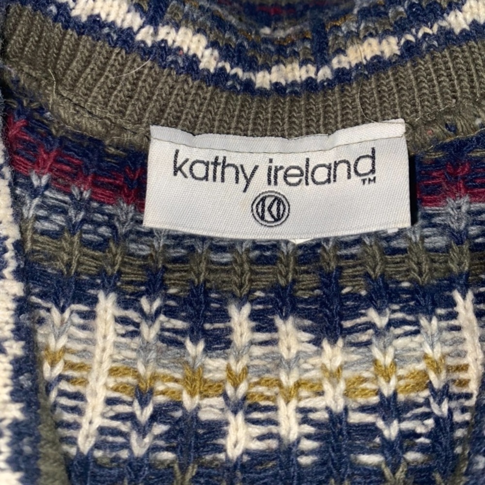 Kathy Ireland Patterned Button Down Multicolor Ac… - image 6